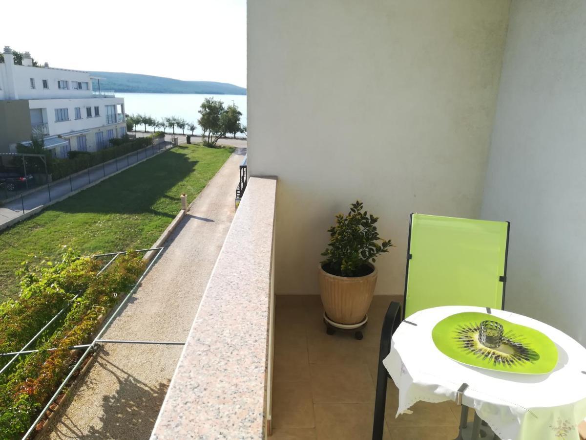 Apartments Matilda Sukošan المظهر الخارجي الصورة