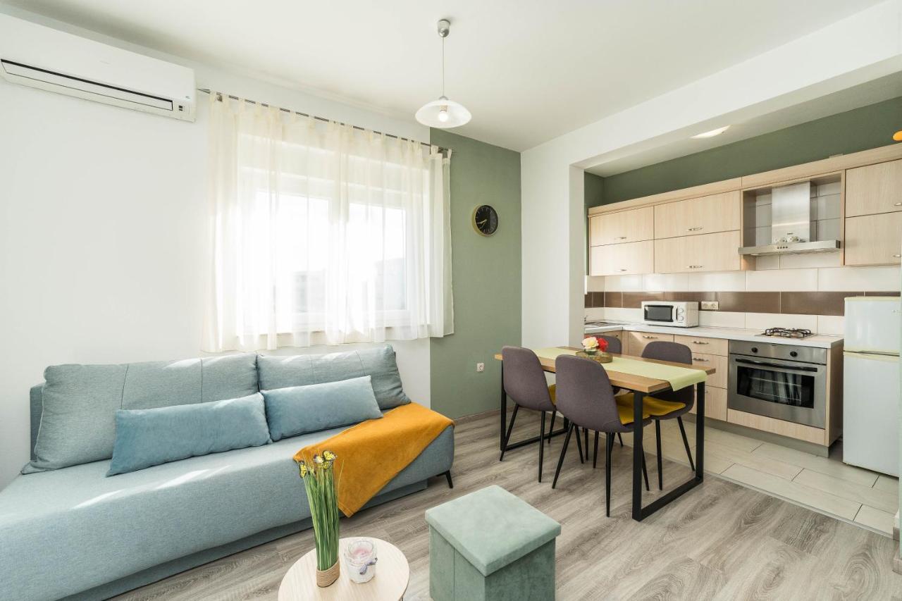Apartments Matilda Sukošan المظهر الخارجي الصورة