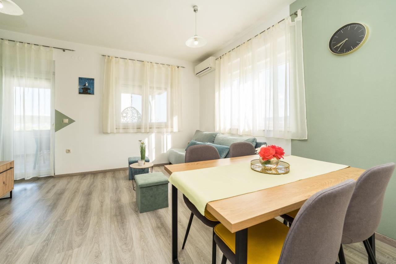 Apartments Matilda Sukošan المظهر الخارجي الصورة