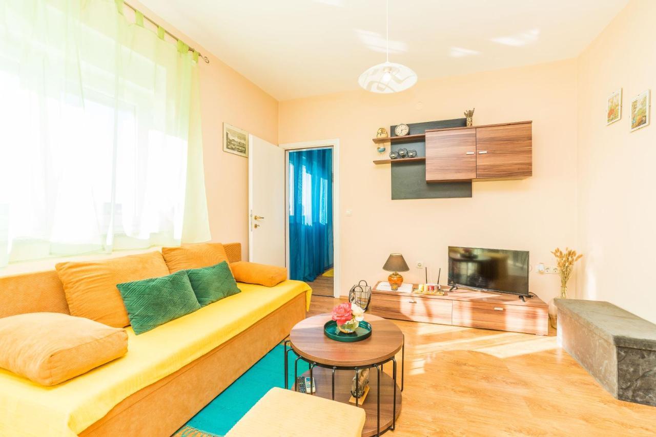 Apartments Matilda Sukošan المظهر الخارجي الصورة