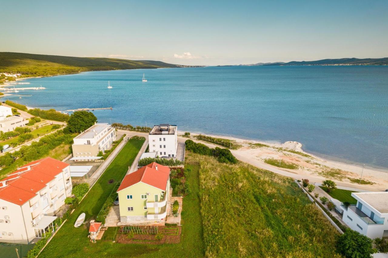 Apartments Matilda Sukošan المظهر الخارجي الصورة
