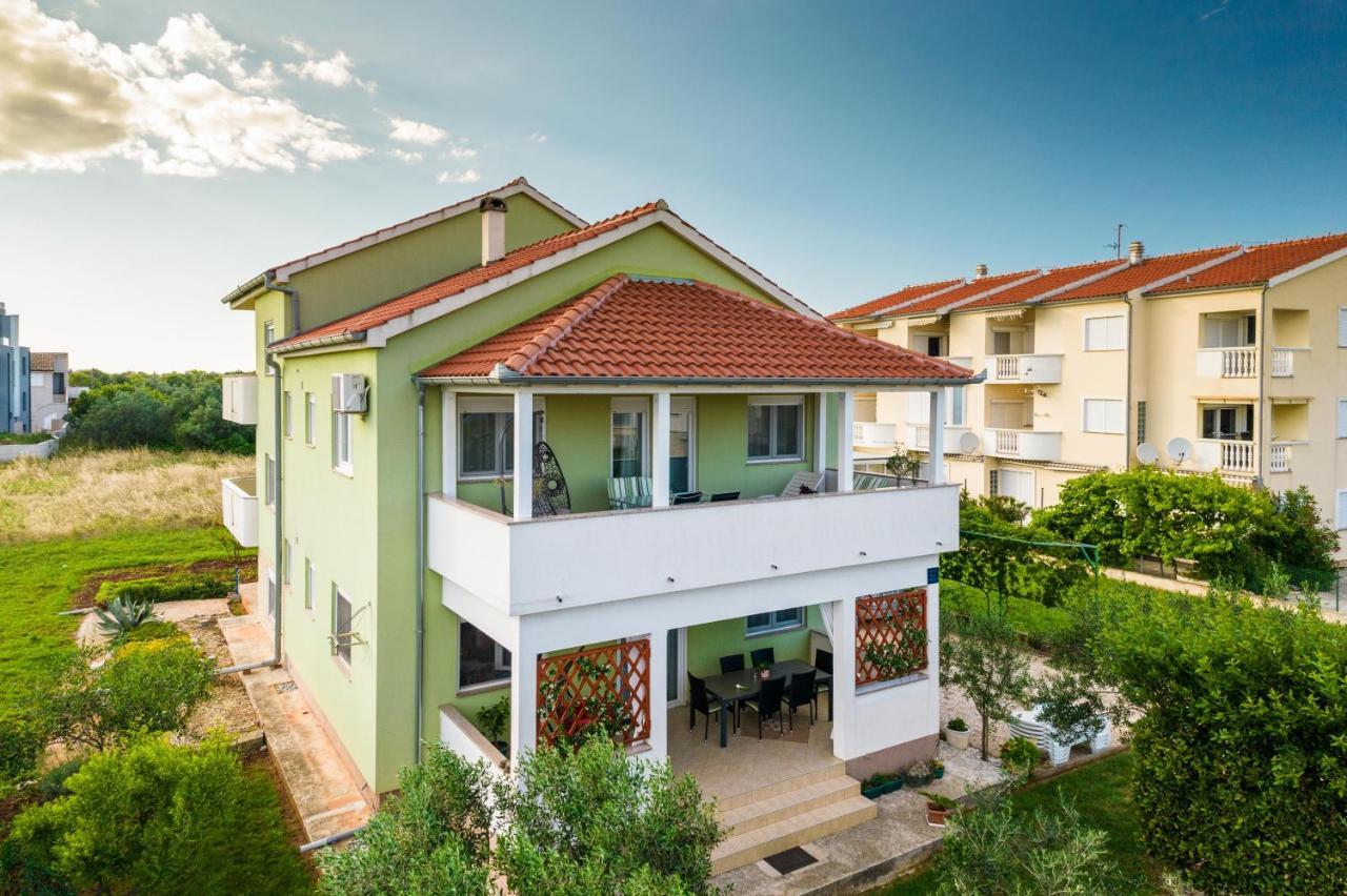 Apartments Matilda Sukošan المظهر الخارجي الصورة